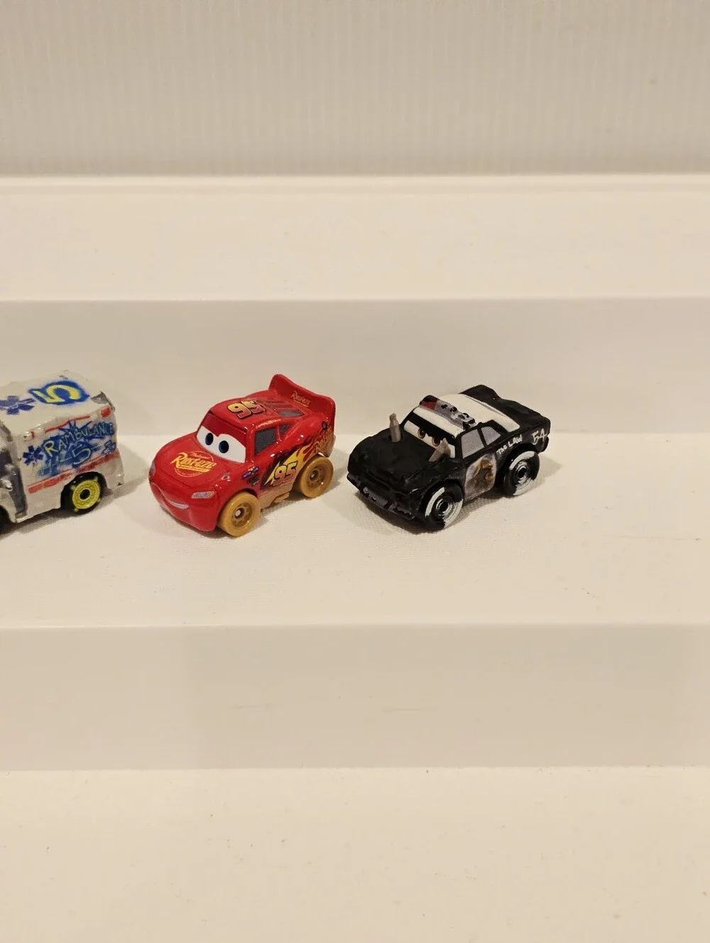 Disney Pixar Cars Mini Racers Thunder Hollow Diecast Mini Car Set